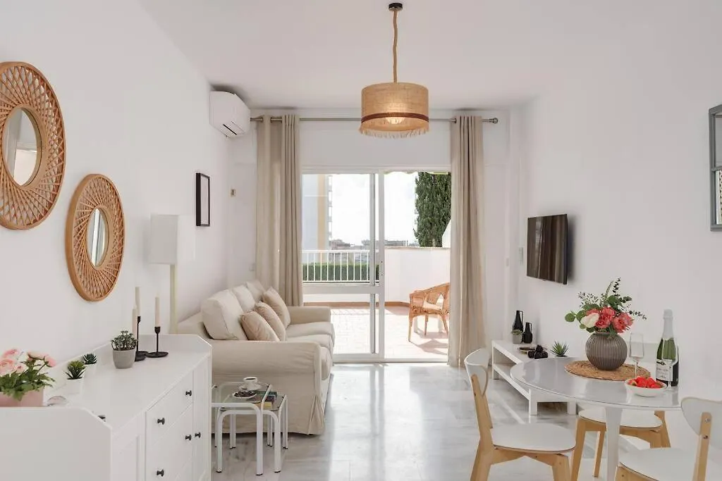 Beautiful Apartment In Torreblanca فوينخيرولا 0*,  إسبانيا